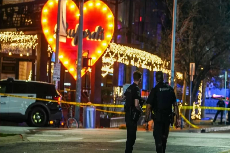 هجوم أوستن تكساس: مسلح بعلم إيران يقتل 3 ويصيب 14