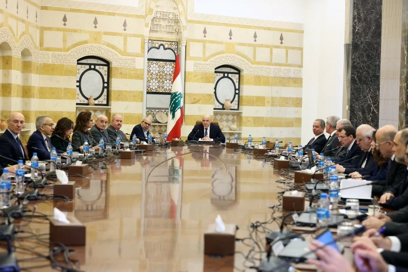 لبنان يحظر أنشطة حزب الله: قرار تاريخي يعزز سيادة الدولة