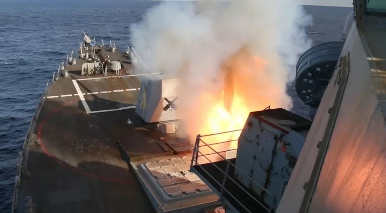 الغضب الملحمي: ضربات أمريكية مزعومة في العمق الإيراني