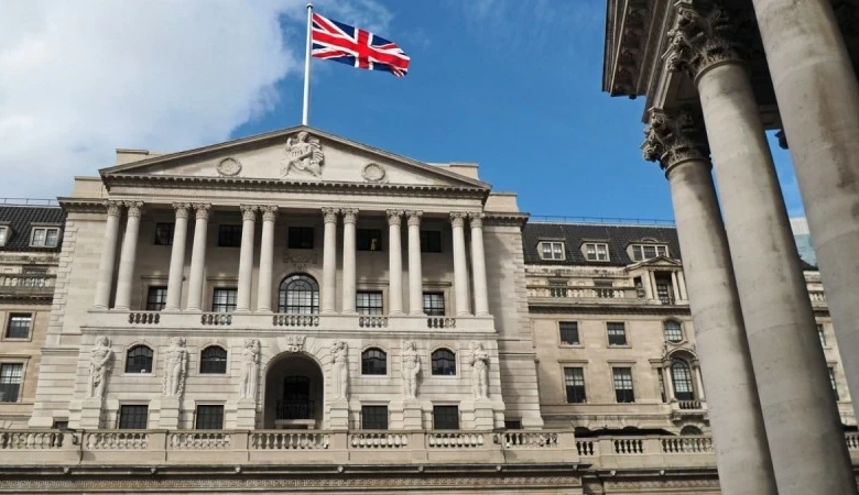 بريطانيا وهولندا تستدعيان سفيري إيران بسبب تصعيد طهران