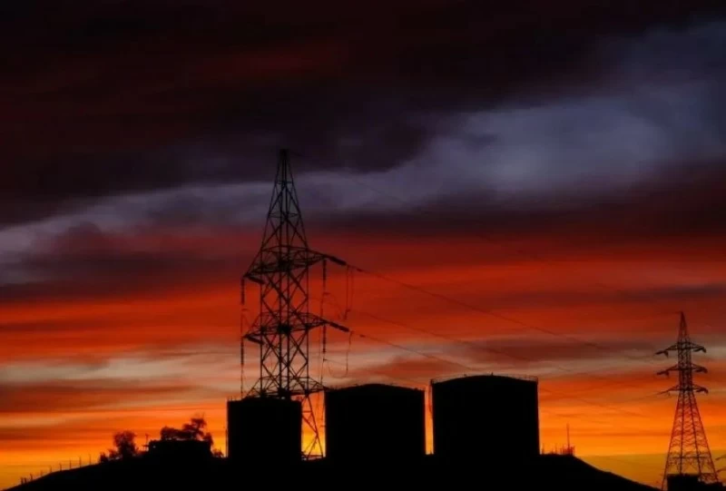 العراق: انقطاع كهرباء شامل يكشف هشاشة البنية التحتية