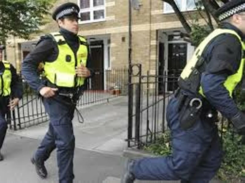 اعتقال 4 في بريطانيا بتهمة التجسس لإيران واستهداف اليهود