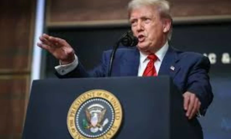 ترمب: الاستسلام غير المشروط خيار إيران الوحيد لمستقبل أفضل