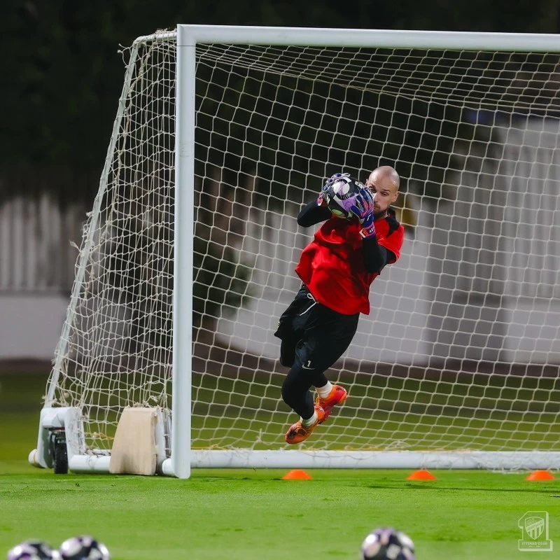 أخطاء رايكوفيتش: تحليل تأثيرها على الاتحاد في دوري روشن