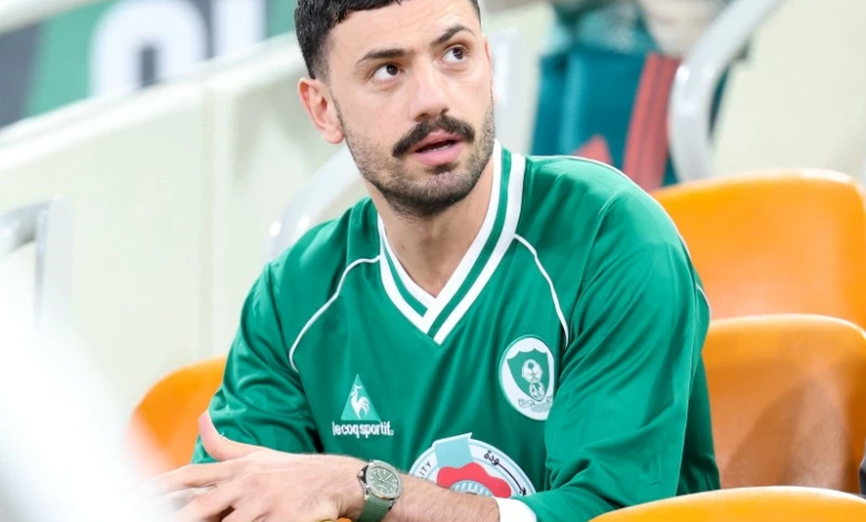 إصابة ديميرال تضرب الأهلي: غياب مؤثر في سباق دوري روشن