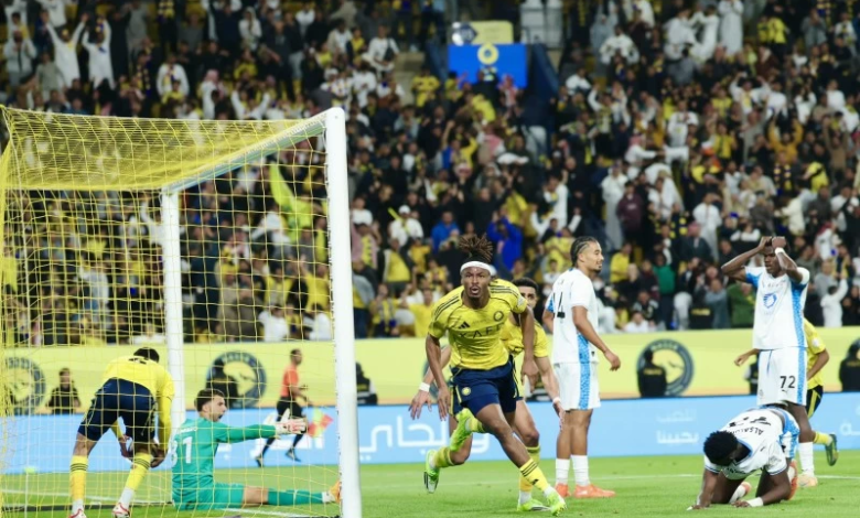 النصر يتصدر دوري روشن بفوز قاتل على نيوم - تحليل المباراة