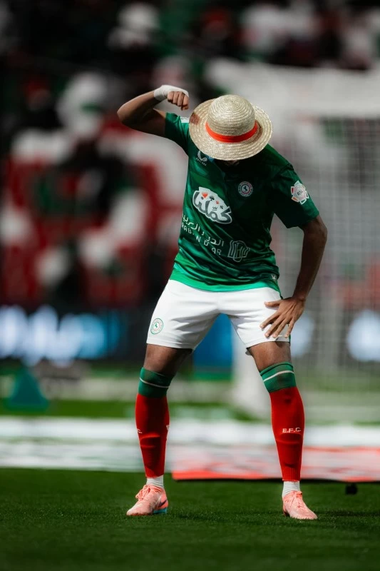 تعادل الاتفاق والشباب 1-1 في دوري روشن: تحليل شامل