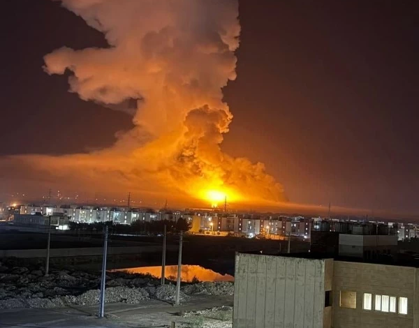 استراتيجية أمريكية طويلة الأمد تجاه إيران: تحليل وتداعيات