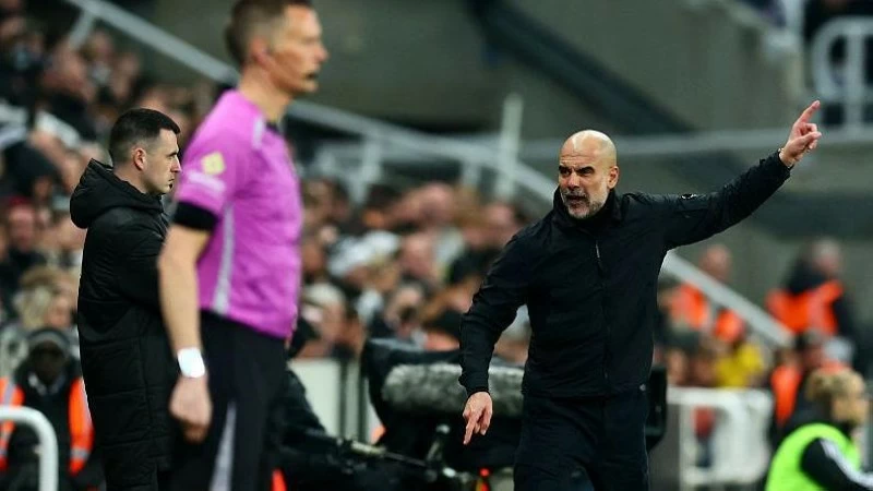 إيقاف غوارديولا يهدد مسيرة مانشستر سيتي نحو الألقاب