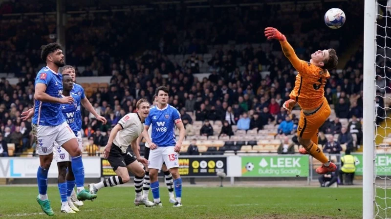 بورت فايل يبلغ ربع نهائي كأس الاتحاد الإنجليزي تاريخياً