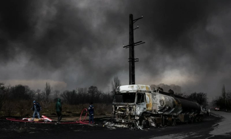 إسرائيل تصعد ضرباتها ضد إيران: مخاوف من سياسة ترامب