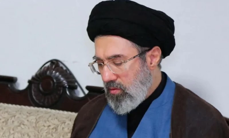 المرشد الإيراني الجديد: تداعيات دولية ومواقف متباينة