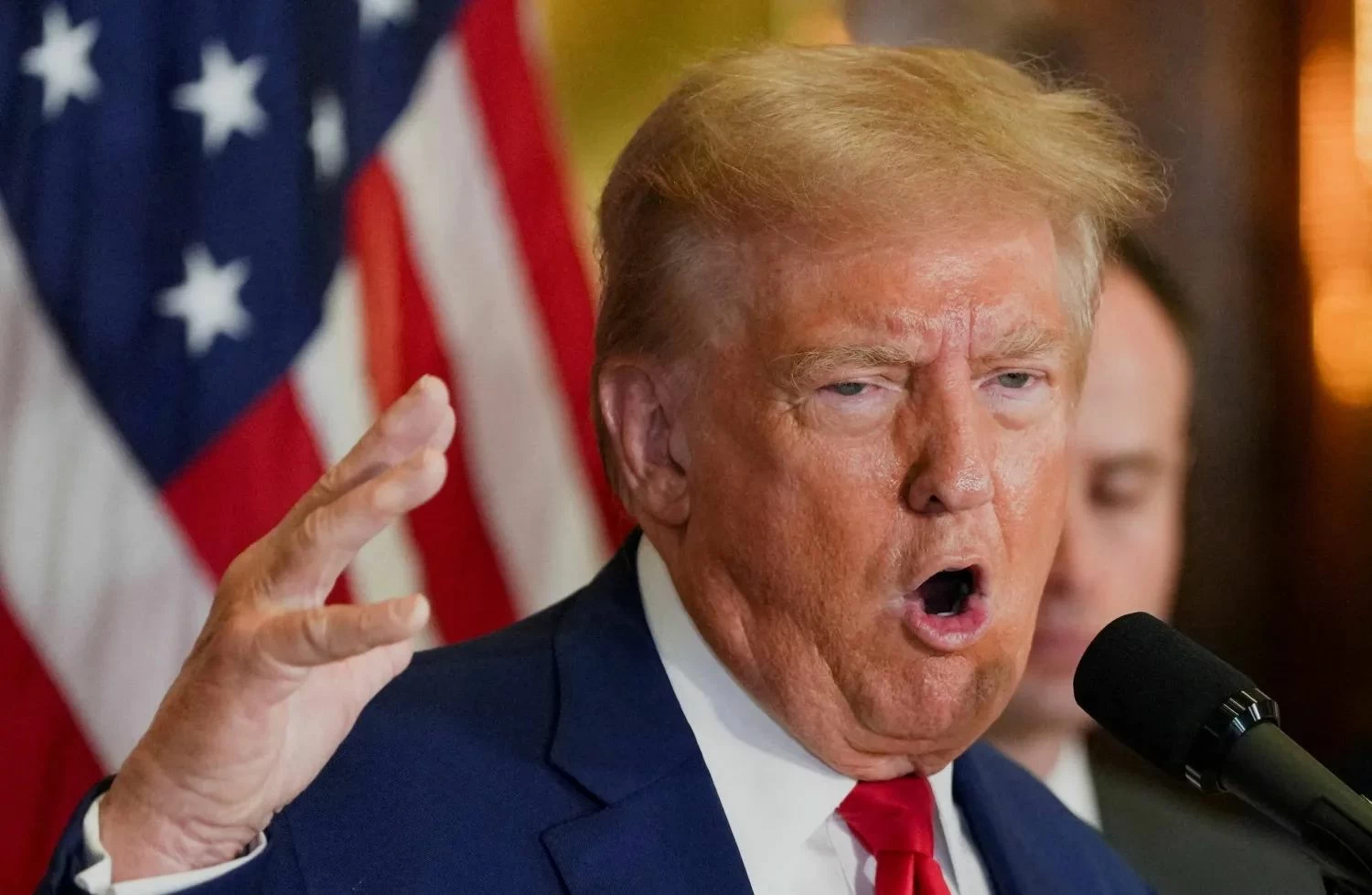 ترمب يعقد مؤتمرًا صحفيًا حول التوترات مع إيران