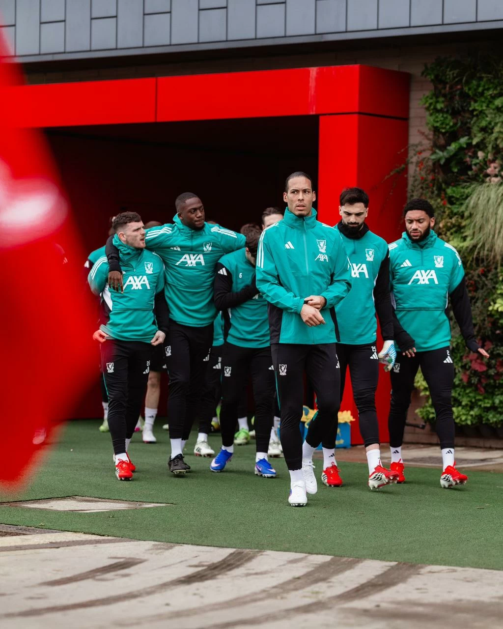 غلطة سراي ضد ليفربول: قمة دوري الأبطال في إسطنبول