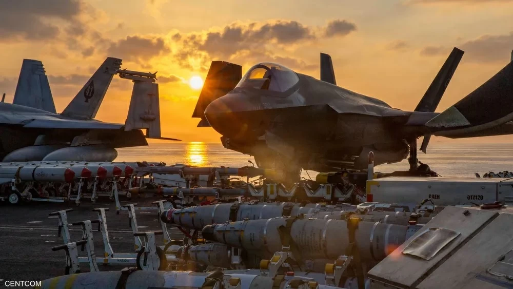 مستشارو ترمب يطالبون بالانسحاب من صراع إيران: تحليل وتداعيات