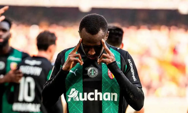 وكيل سعود عبدالحميد ينفي مفاوضات النصر ويؤكد بقاءه بأوروبا