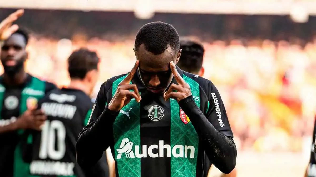 وكيل سعود عبدالحميد ينفي مفاوضات النصر ويؤكد بقاءه بأوروبا