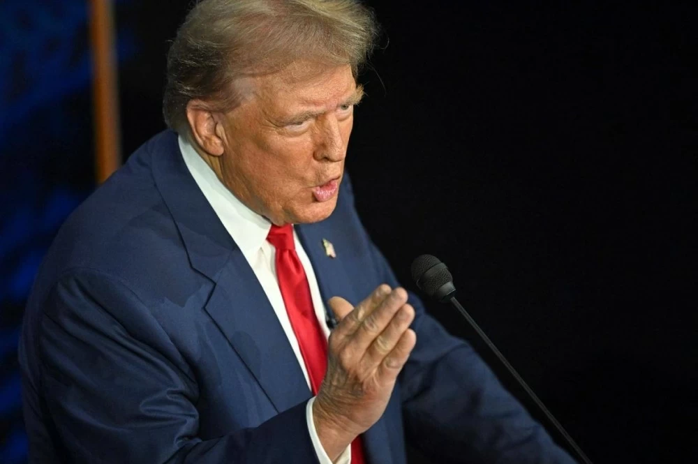 ترمب يحذر من خلافة مجتبى خامنئي وتأثيرها على إيران