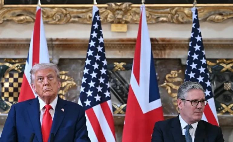 مكالمة ترمب وستارمر المتوترة: إيران والعلاقات البريطانية الأمريكية