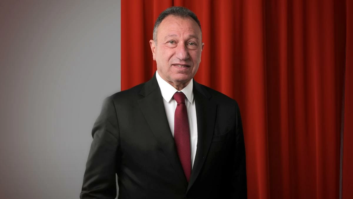 الأهلي يتخذ قرارات صارمة بعد تراجع النتائج: خصومات وإعادة هيكلة