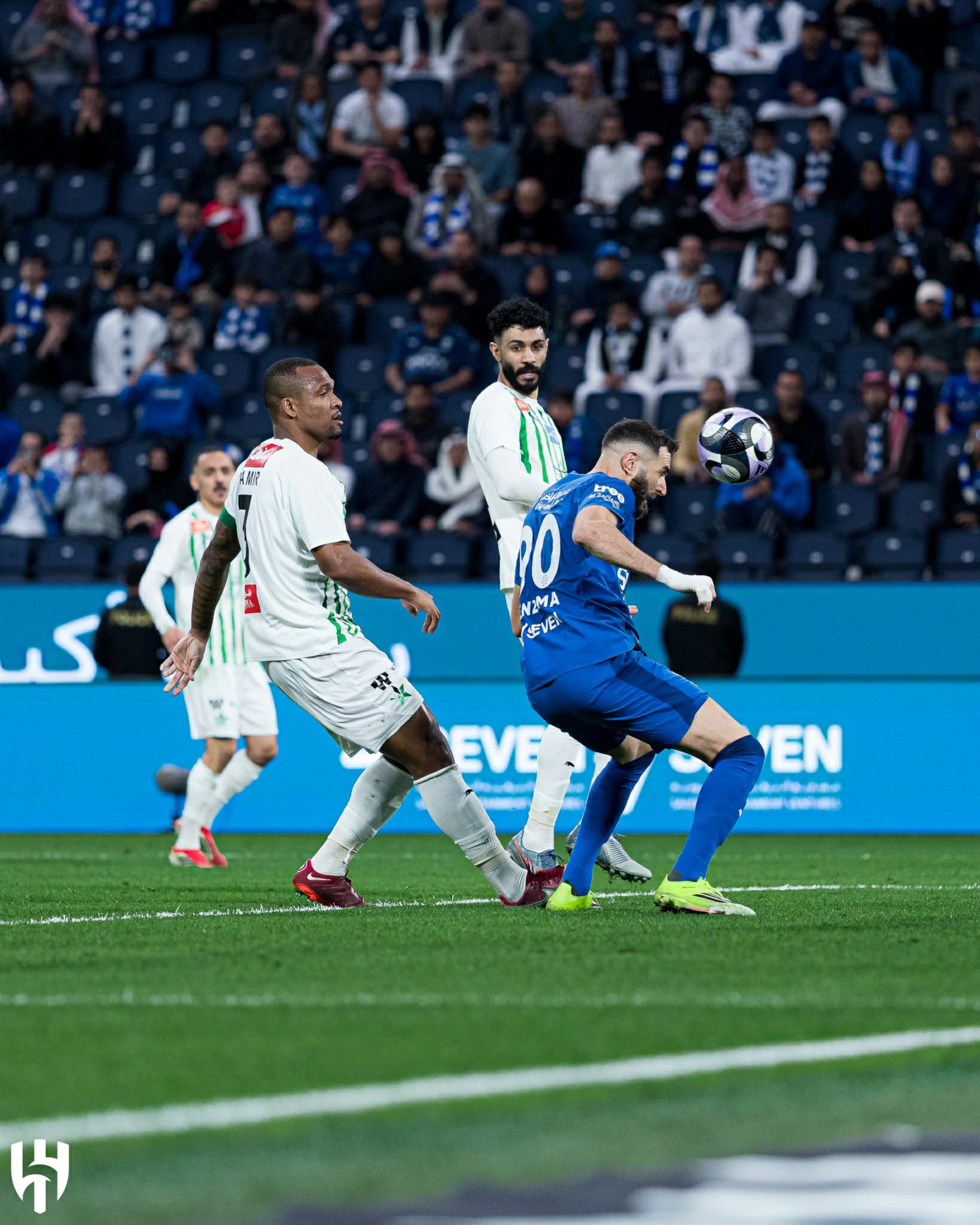 الهلال يتصدر أهداف الرأسية بدوري روشن: تفوق جوي للزعيم