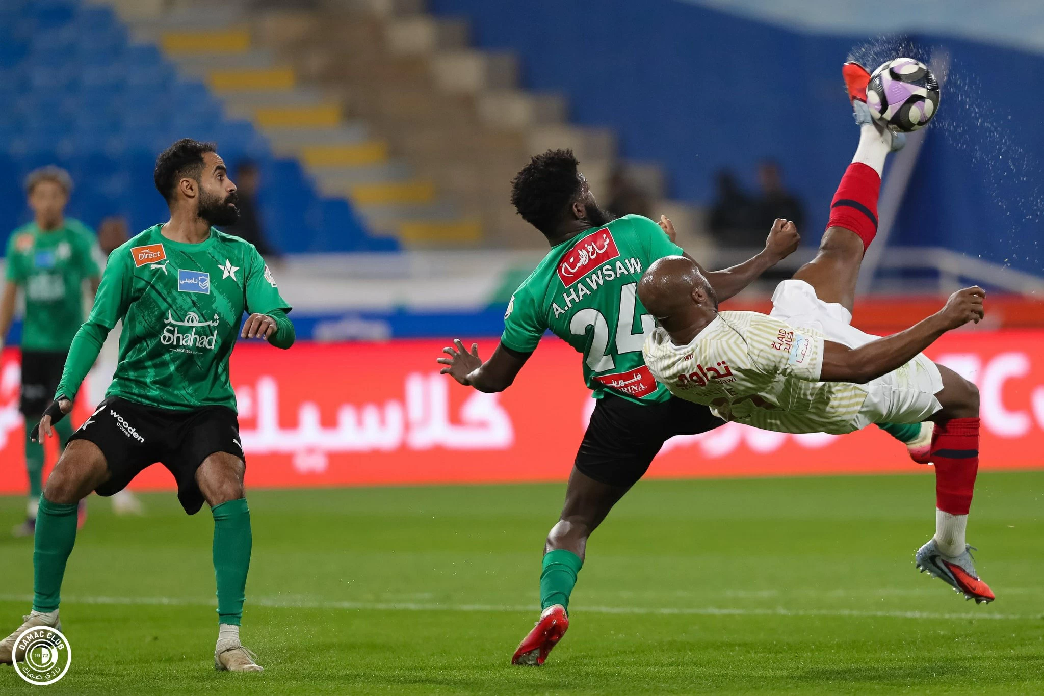 ريمونتادا ضمك تقلب الطاولة على النجمة في دوري روشن السعودي