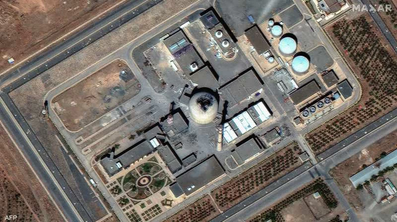 مواجهة أمريكية إيرانية: تهديد نووي وتداعيات إقليمية ودولية