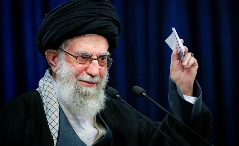 إسرائيل تدمر طائرة خامنئي في طهران: تصعيد خطير بالمنطقة