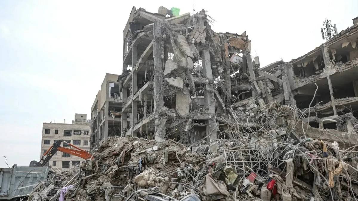 تصعيد إيراني إسرائيلي: ضربات متبادلة وتهديدات إقليمية