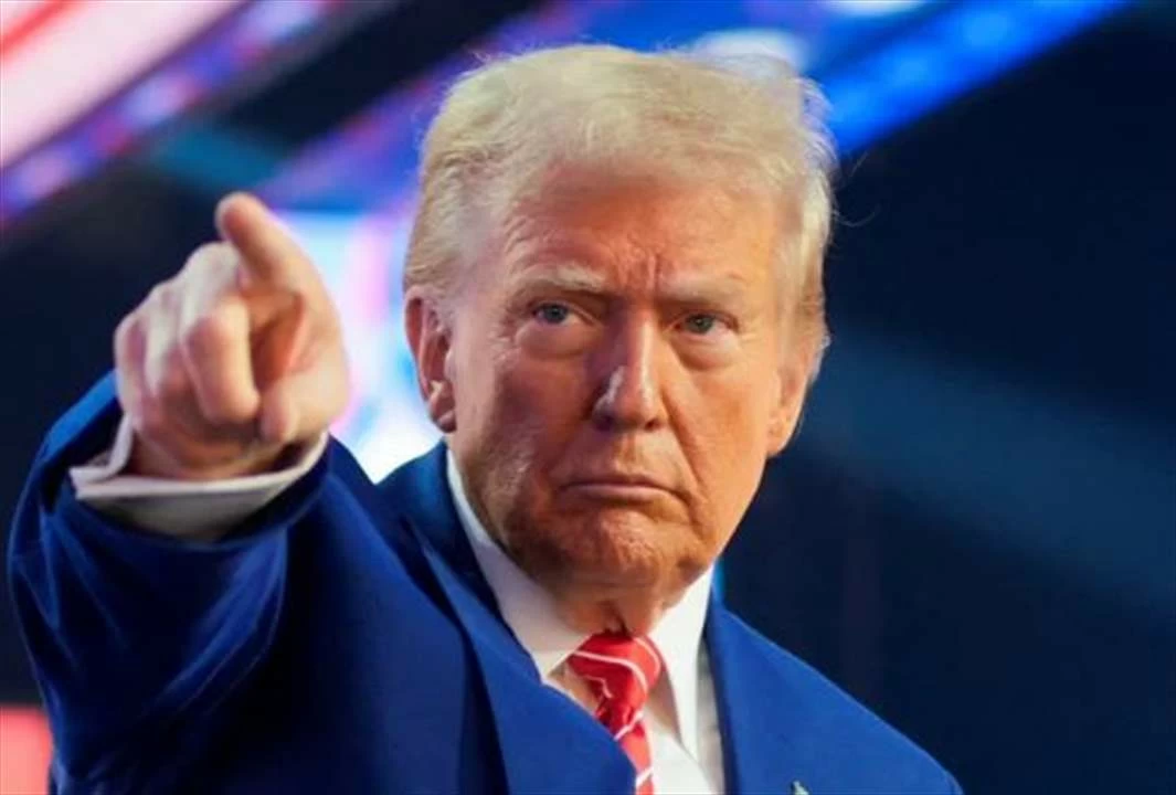 ترمب يرفض التفاوض مع إيران: اتصالات سرية ومخاوف حرب