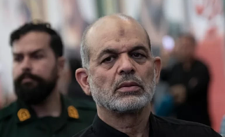 أحمد وحيدي يقود الحرس الثوري: تحليل وتأثيرات