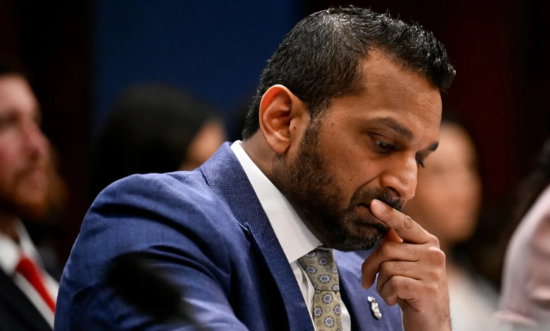 هجوم سيبراني يستهدف مدير FBI: مجموعة موالية لإيران تتبنى