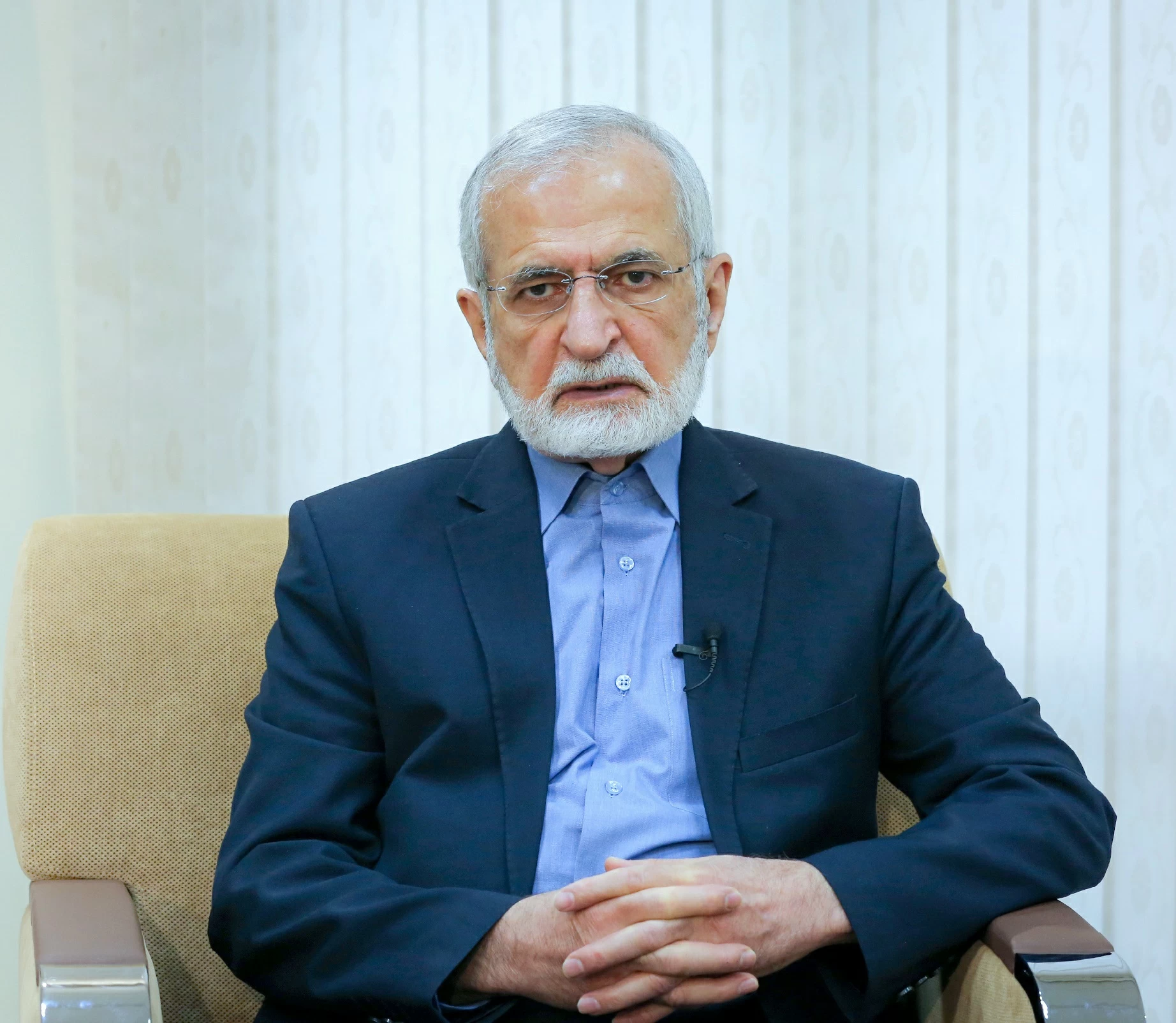 كمال خرازي: إصابته ومقتل زوجته في قصف طهران وتأثيره