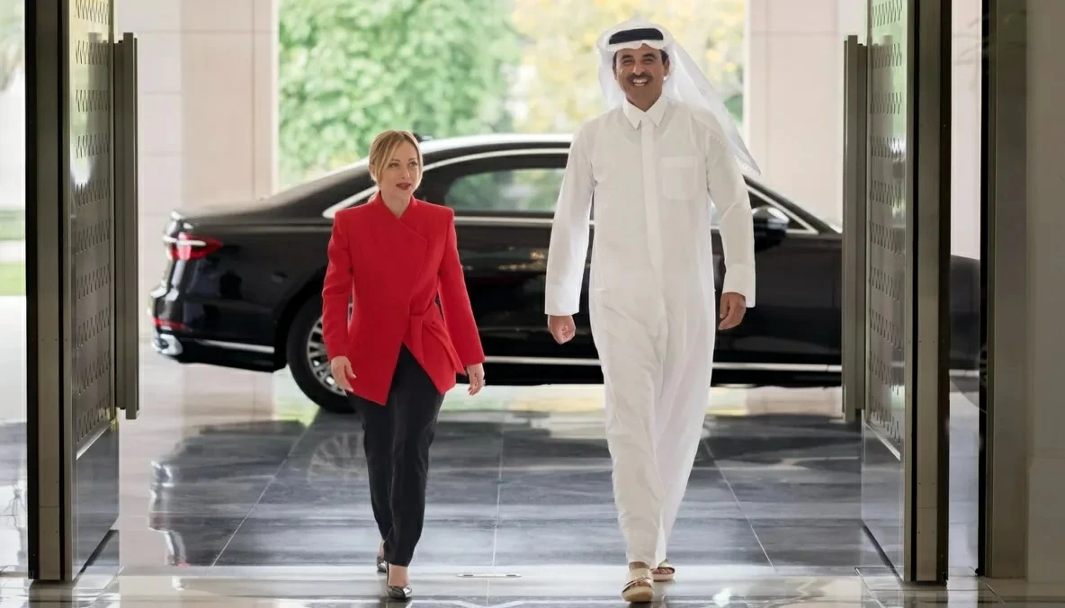 قطر وإيطاليا: حوار لخفض التصعيد وتعزيز الشراكة الاستراتيجية