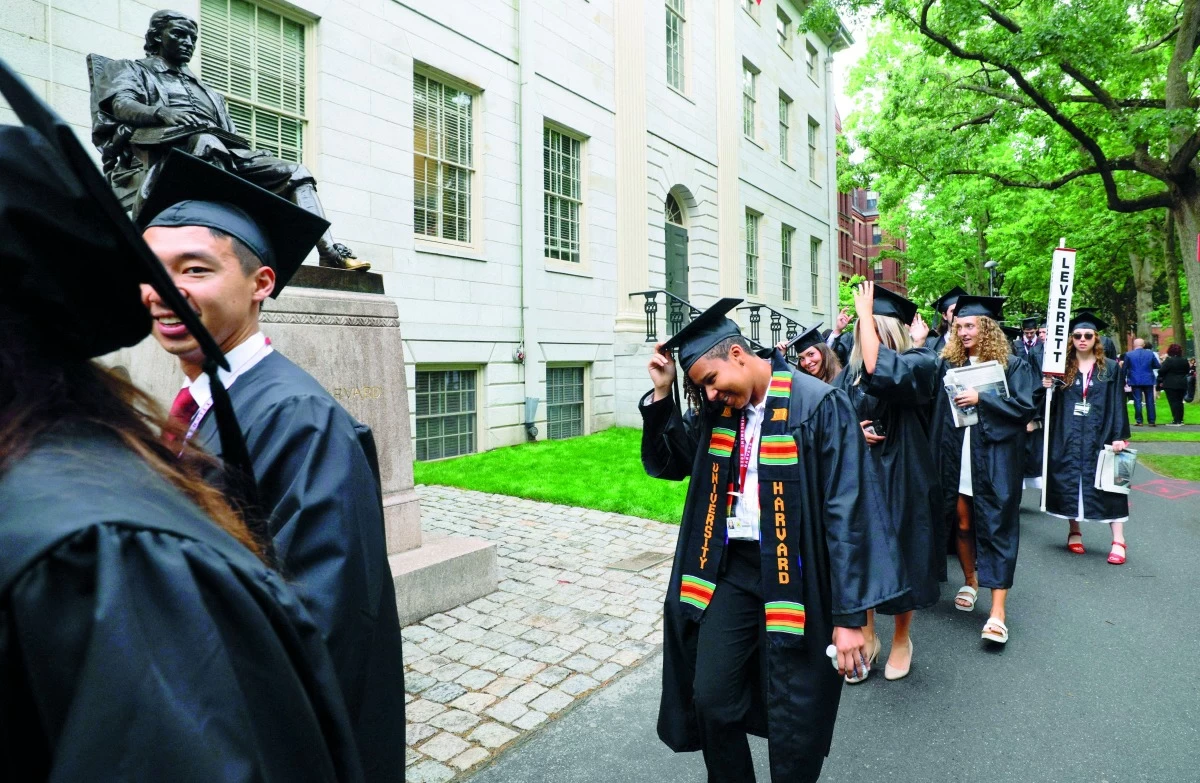 قرار قضائي يوقف إلزام الجامعات الأمريكية بكشف بيانات العِرق