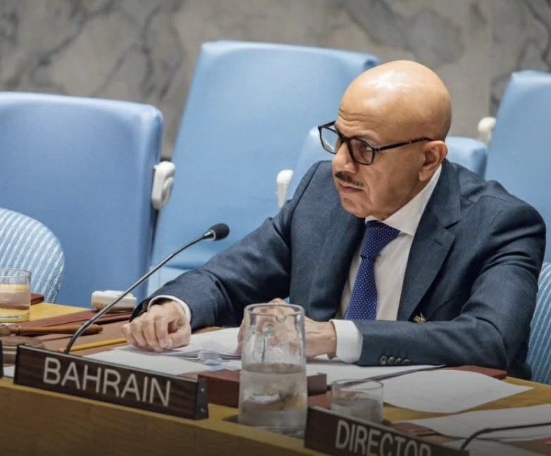 فيتو روسي صيني يحبط قرار هرمز: تداعيات أمن الملاحة