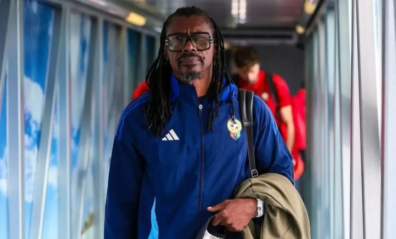 أليو سيسيه يغادر تدريب منتخب ليبيا: الأسباب والتأثير