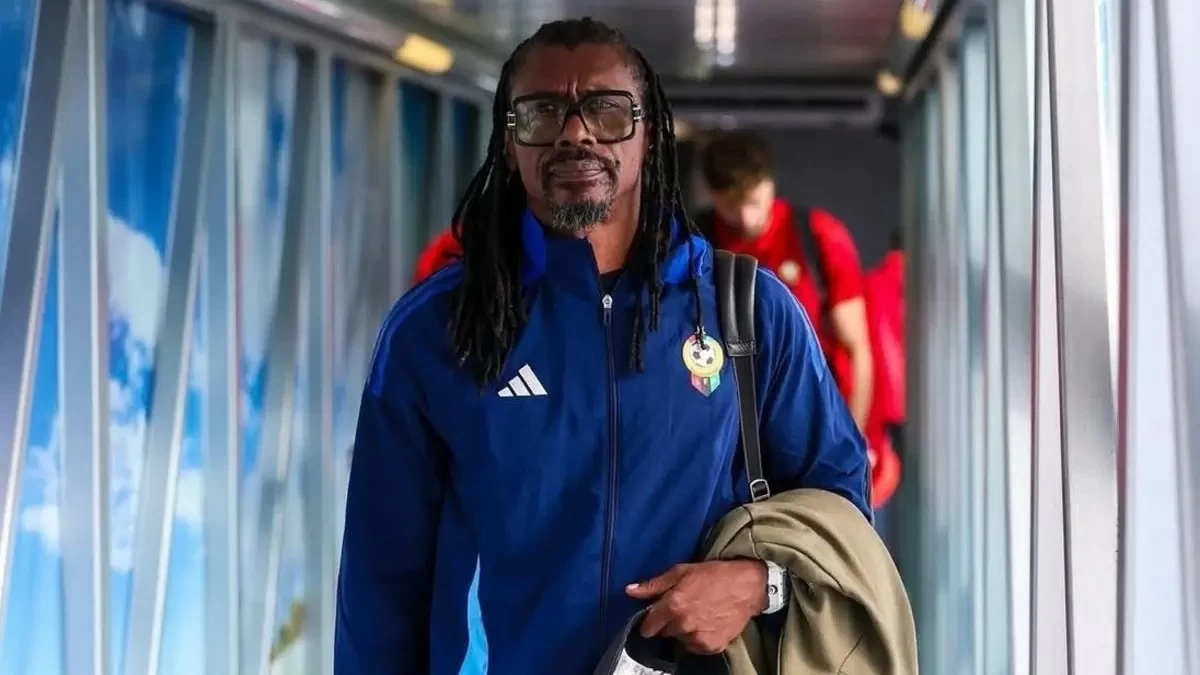 أليو سيسيه يغادر تدريب منتخب ليبيا: الأسباب والتأثير