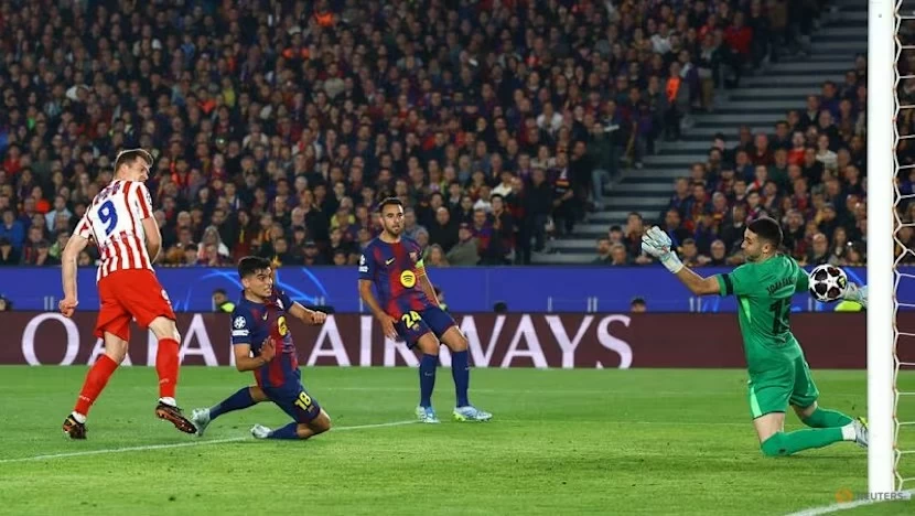 أتلتيكو مدريد يهزم برشلونة 2-0 في ذهاب ربع نهائي دوري الأبطال