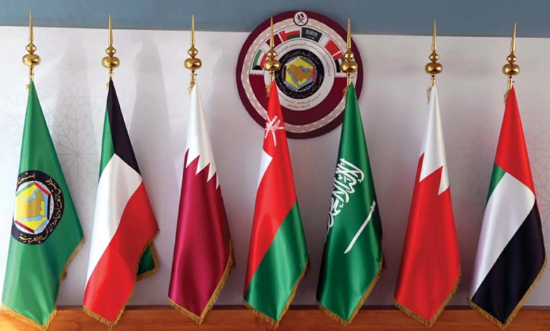 التعاون الخليجي يرحب بتهدئة التوتر بين أمريكا وإيران ويطالب بحل دائم