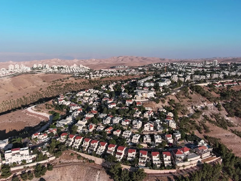 إسرائيل: الكابينت يقر بناء 34 مستوطنة بالضفة الغربية سراً