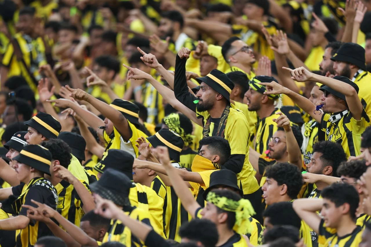 الاتحاد يتأهل لربع نهائي أبطال آسيا بدعم جماهيري استثنائي