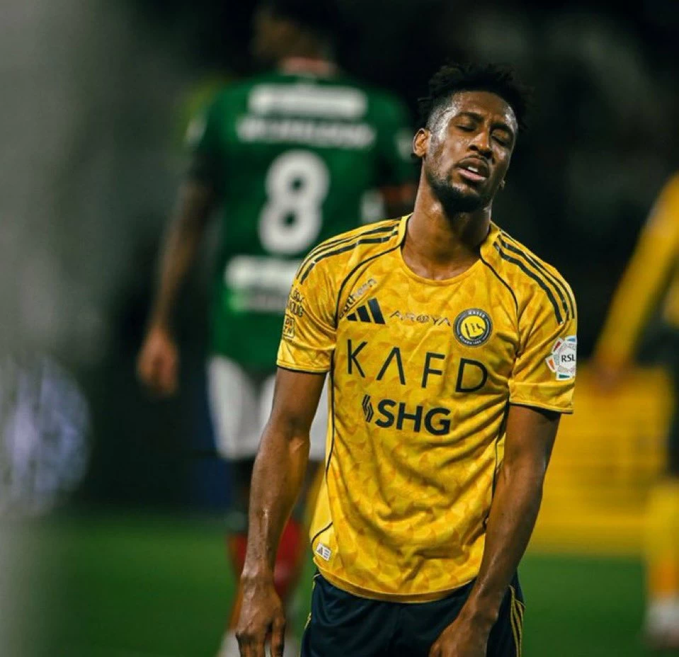 كينغسلي كومان يتألق في دوري روشن: رقم قياسي جديد وتأثير على النصر