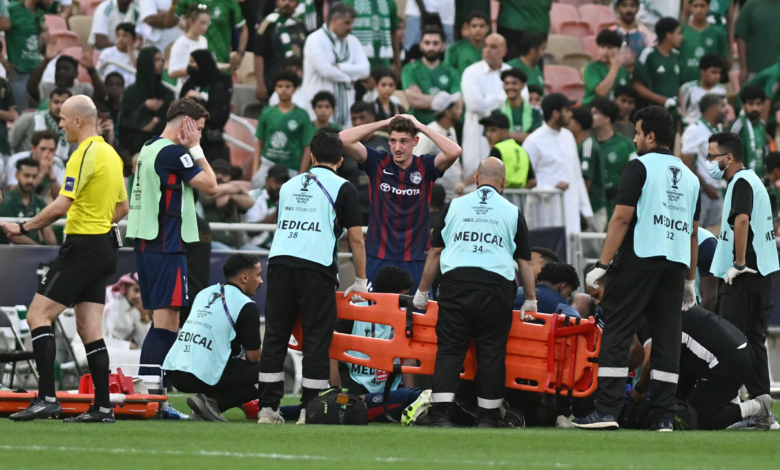 إصابة ديسلفا الخطيرة: تفاصيل نقل لاعب جوهر دار التعظيم للمستشفى