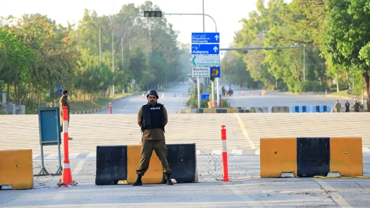 هدنة أمريكية مشروطة مع إيران: ترامب يمدد وقف إطلاق النار