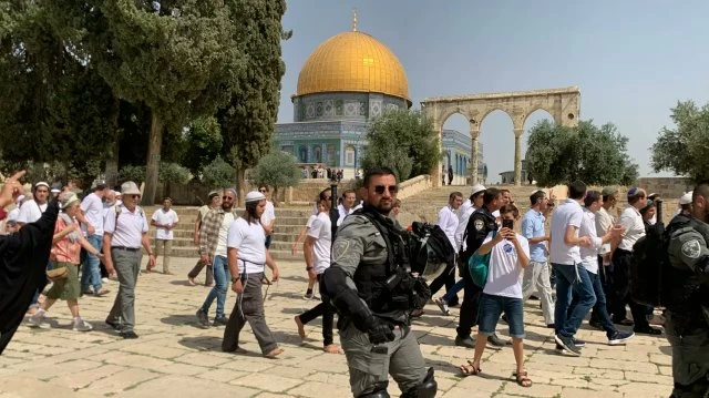 البرلمان العربي يدين اقتحامات الأقصى: "إرهاب دولة منظم"
