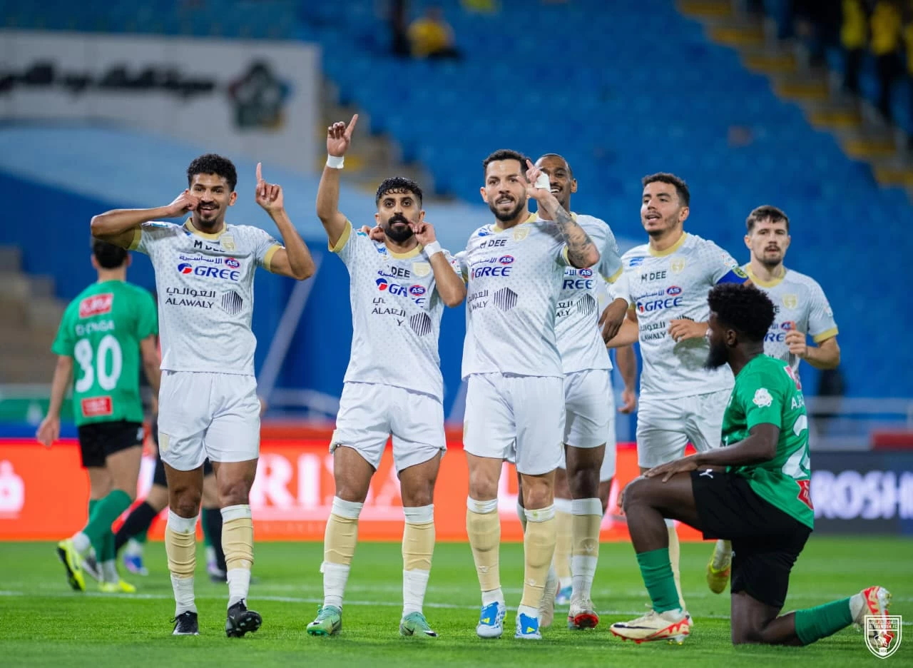 هبوط النجمة من دوري روشن السعودي: تحليل وتداعيات