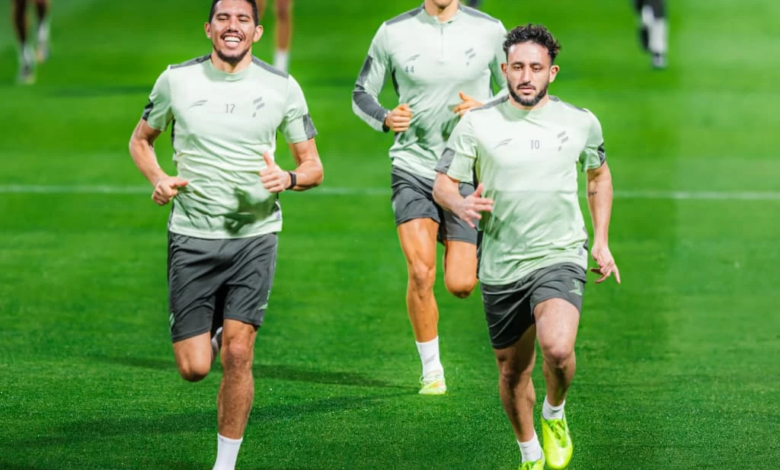 الفتح والخليج: صراع البقاء في دوري روشن السعودي