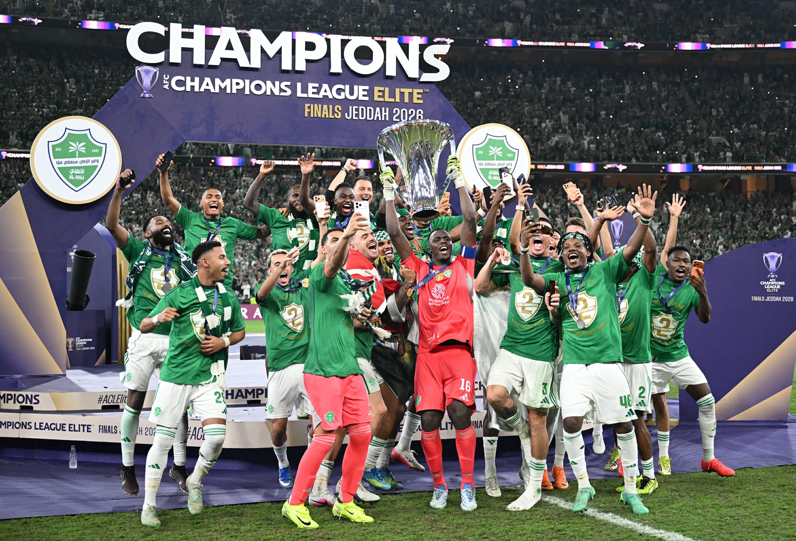 الأهلي السعودي يتوج بلقب دوري أبطال آسيا للنخبة مرتين | إنجاز تاريخي