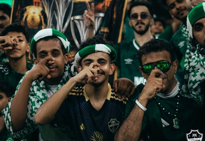 النصر والأهلي: قمة الدوري السعودي وتحدي يايسله